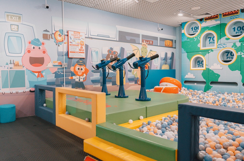 jewel toys r us kiztopia playground indoor activities for children